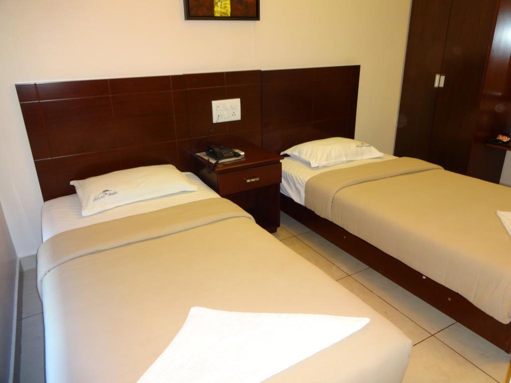 Hotel Sky Lite Coimbatore Exterior foto