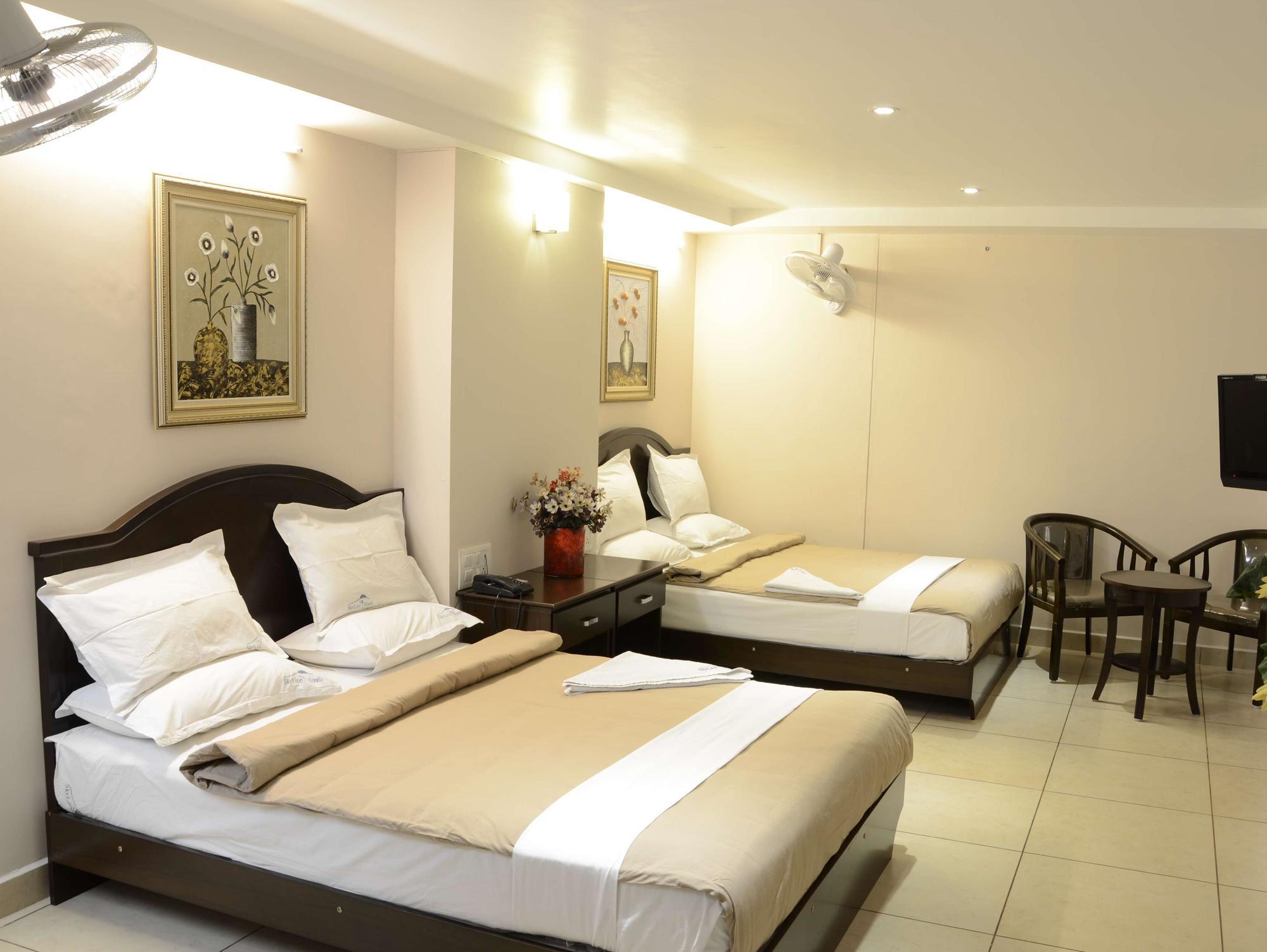 Hotel Sky Lite Coimbatore Exterior foto
